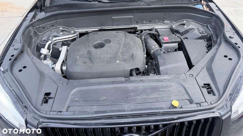Volvo XC 90 - 19