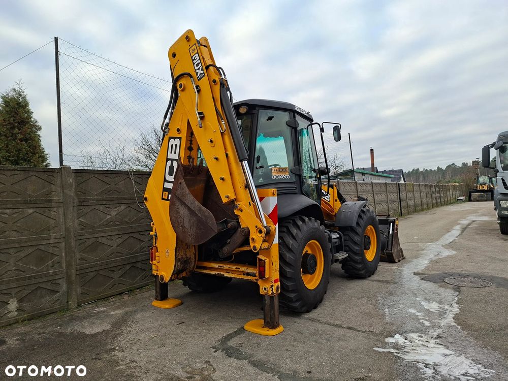 JCB 3 CX - 9