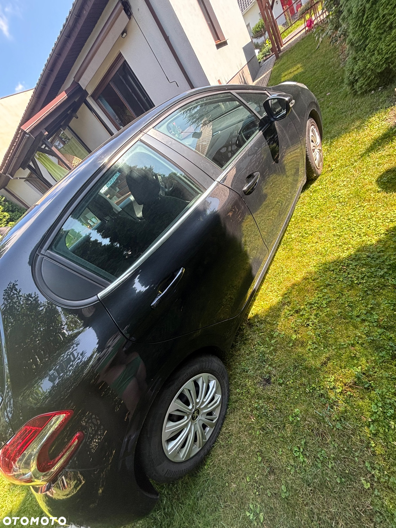 Peugeot 208 1.4 HDi Active - 12