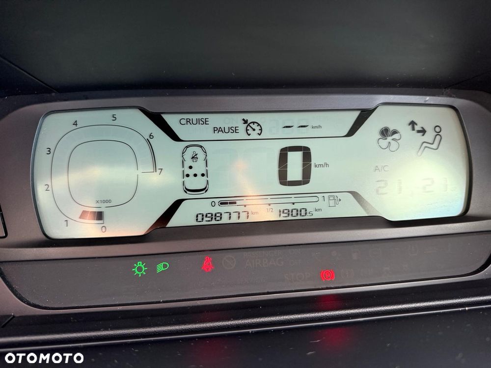 Citroën C4 Picasso 1.2 PureTech Attraction - 22