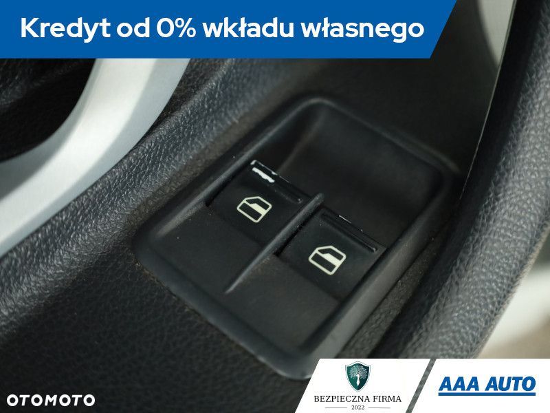 Skoda Fabia - 14