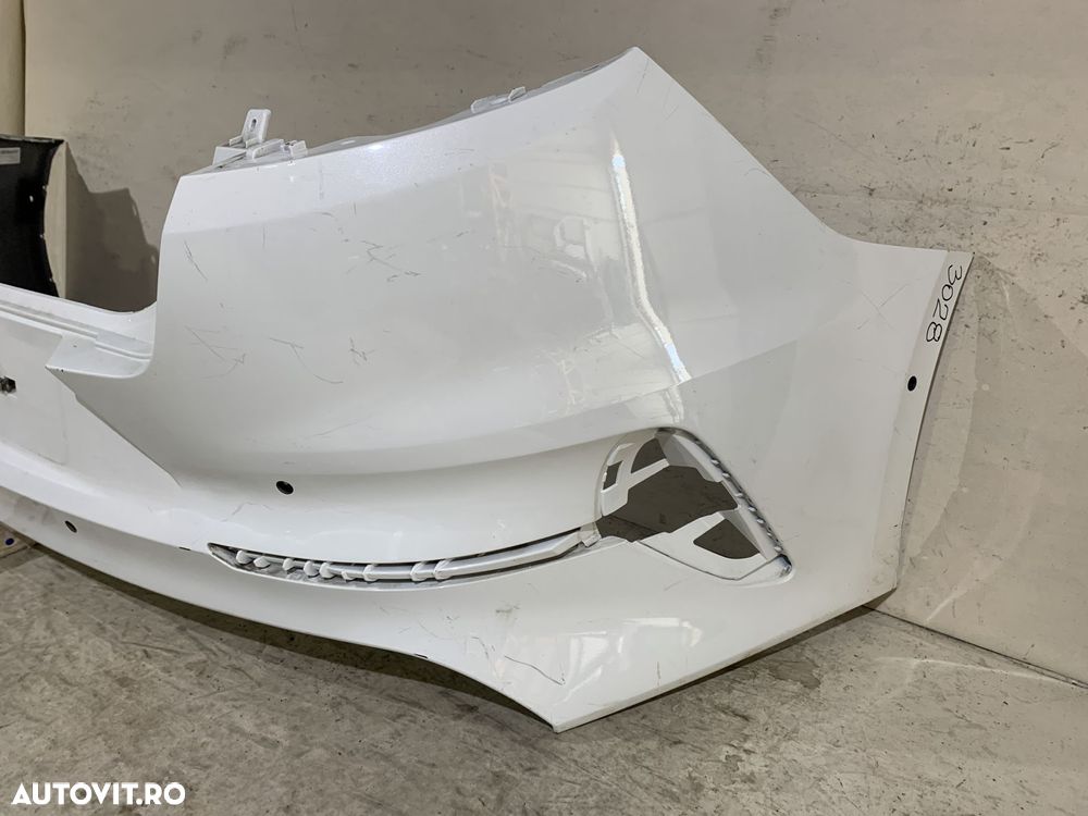 Bara spate  Kia Ceed, Kombi, 2018, 2019, 2020, 2021, 2022, cod origine OE 86611-J7710. - 3