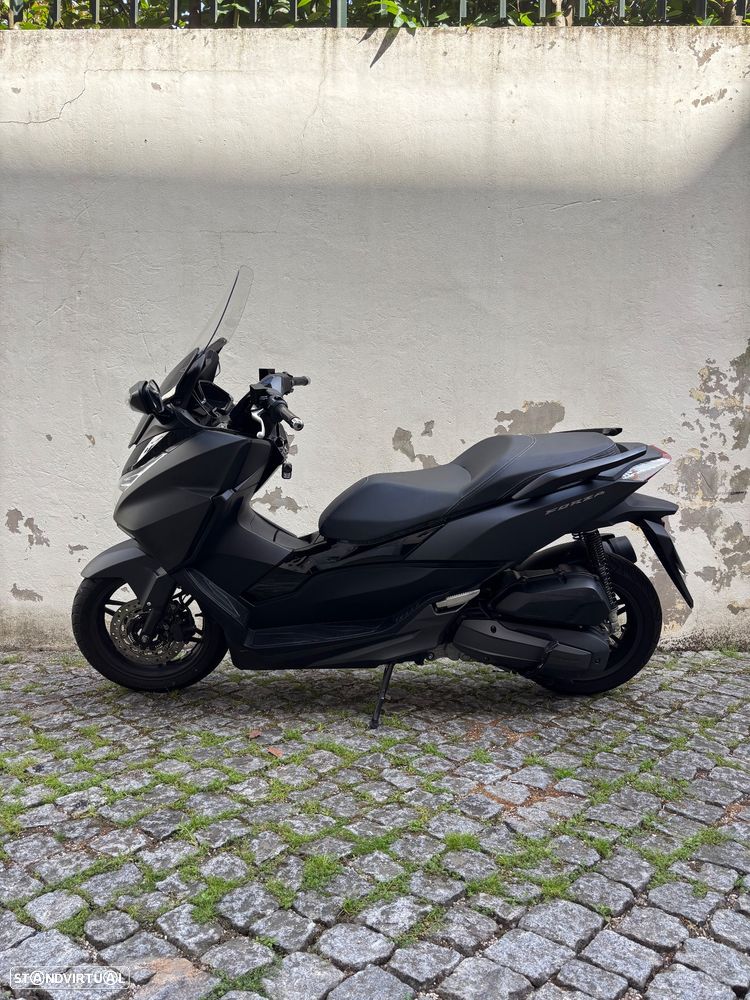 Honda Forza 125 - 1