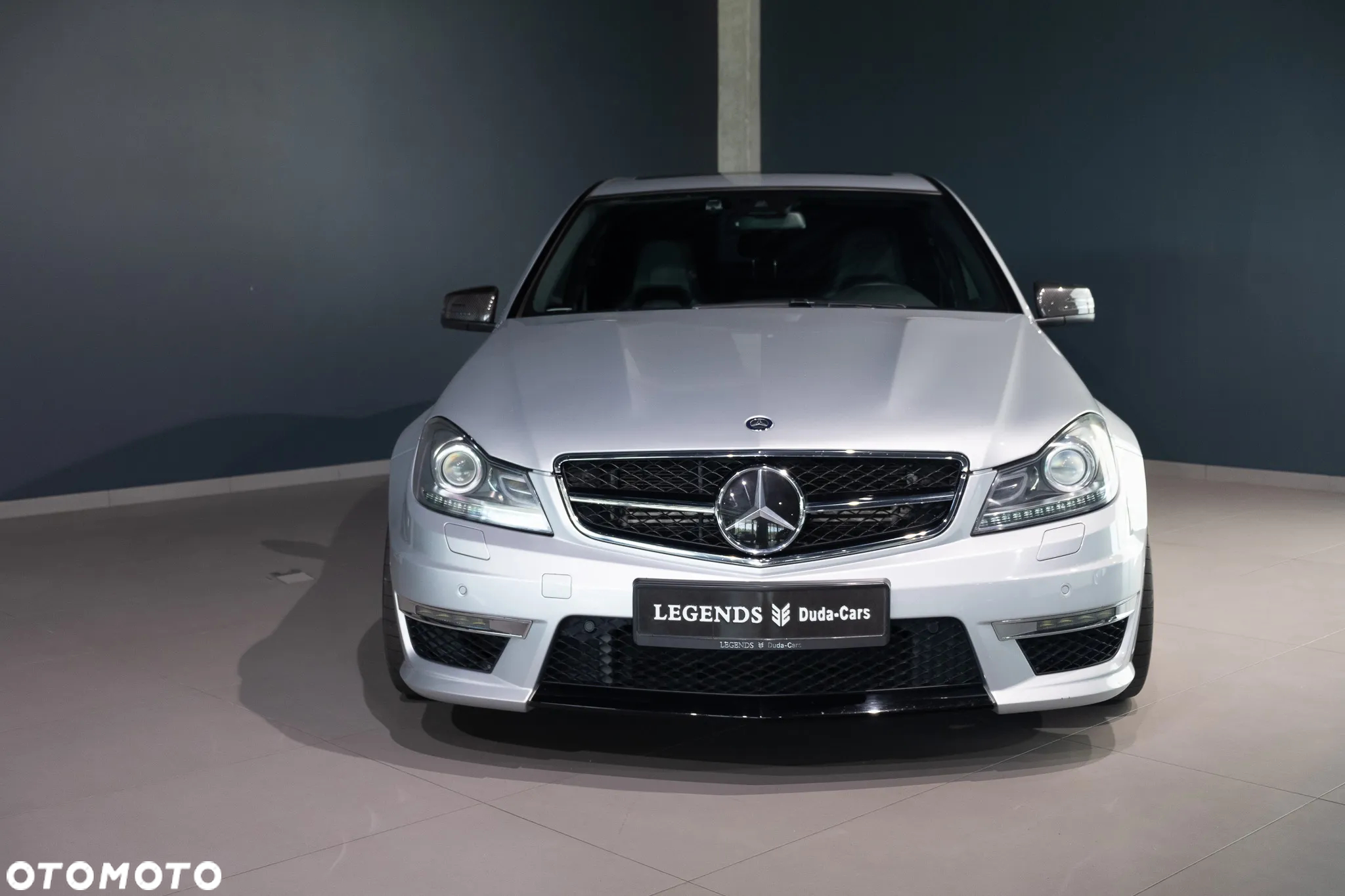 Mercedes-Benz Klasa C 63 AMG AMG SPEEDSHIFT MCT AMG Performance Package - 3