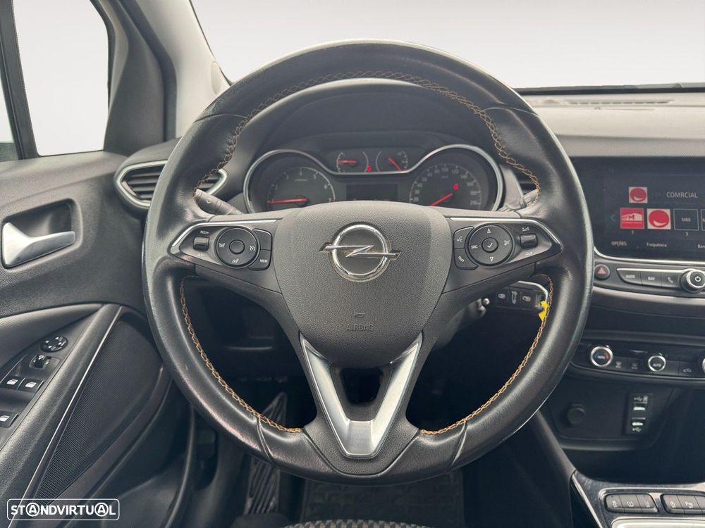Opel Crossland X 1.2 T Innovation - 12