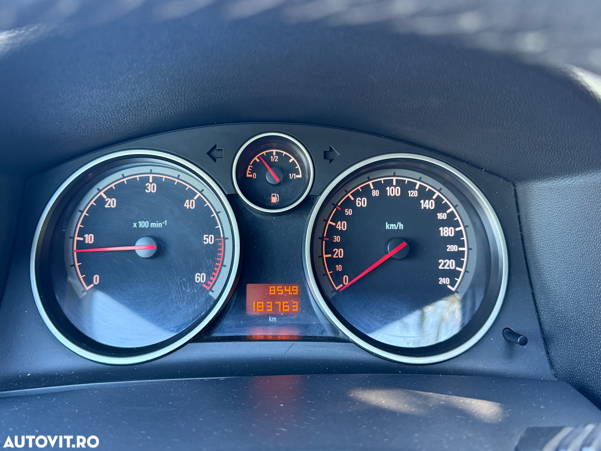 Opel Astra 1.3 CDTI Cosmo - 12