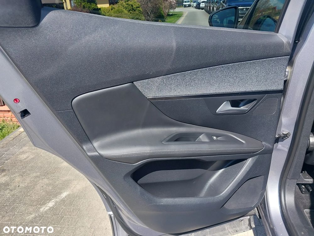 Peugeot 3008 2.0 BlueHDi Allure - 17