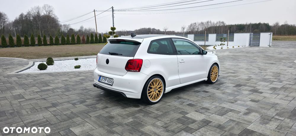 Volkswagen Polo 1.6 TDI DPF Highline - 6