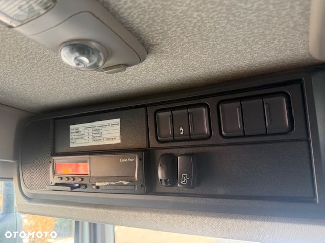 DAF CF 330 6x2 HDS HMF 2620 Super Stan - 17