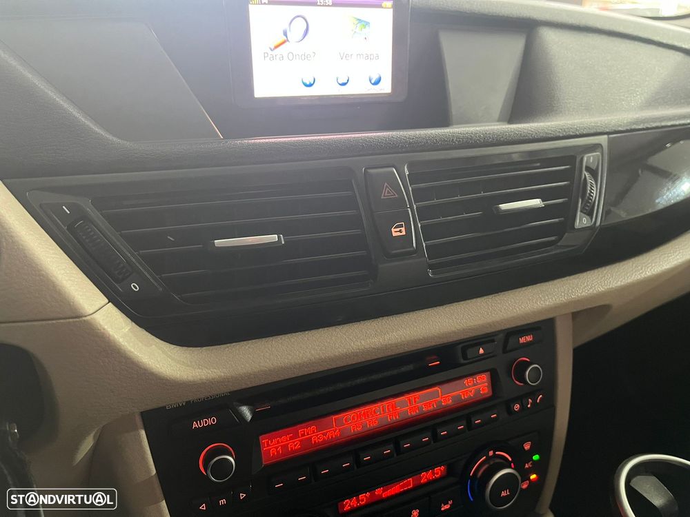 BMW X1 16 d sDrive - 17