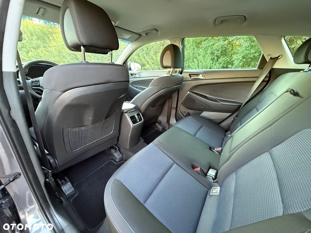Hyundai Tucson 1.7 CRDI BlueDrive Comfort 2WD - 14