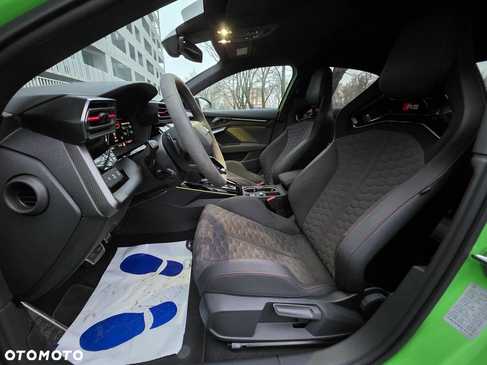 Audi RS3 Limousine TFSI Quattro S tronic - 5