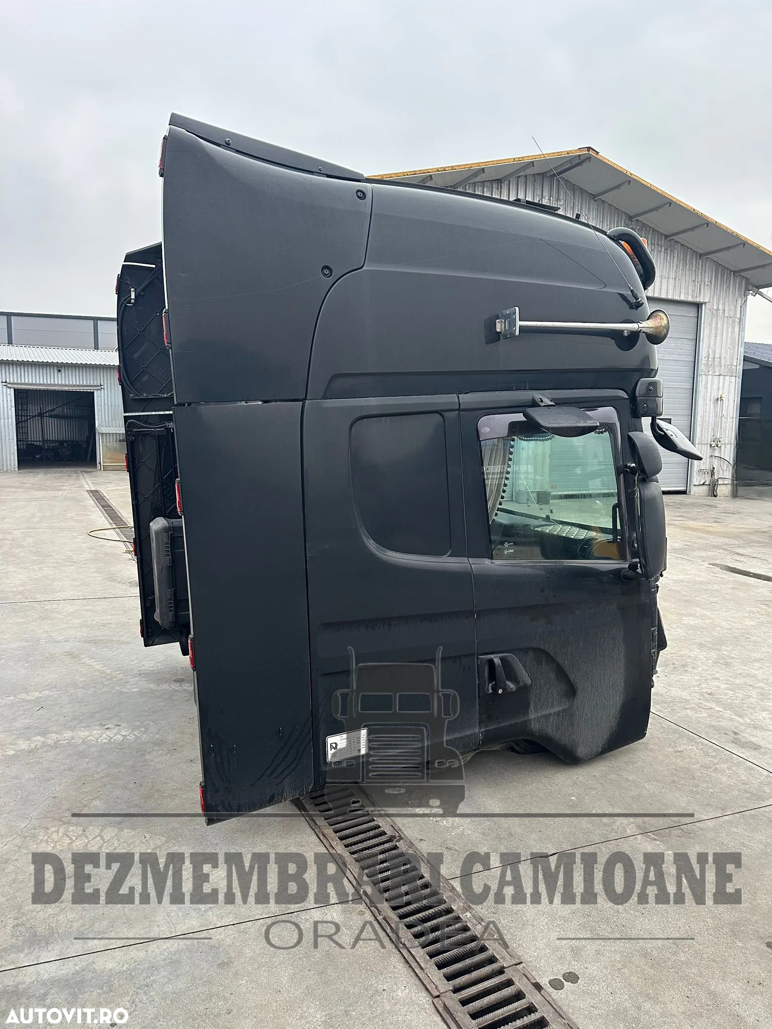 CABINA SCANIA R480 TOPLINE CR19 - 4