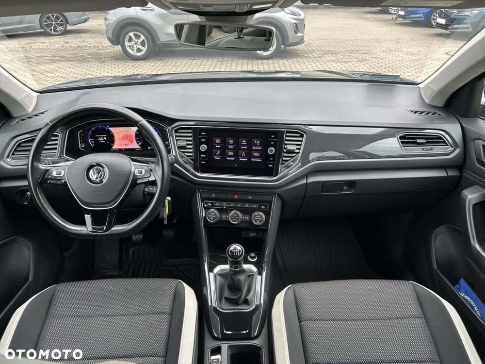 Volkswagen T-Roc 1.5 TSI Style - 17