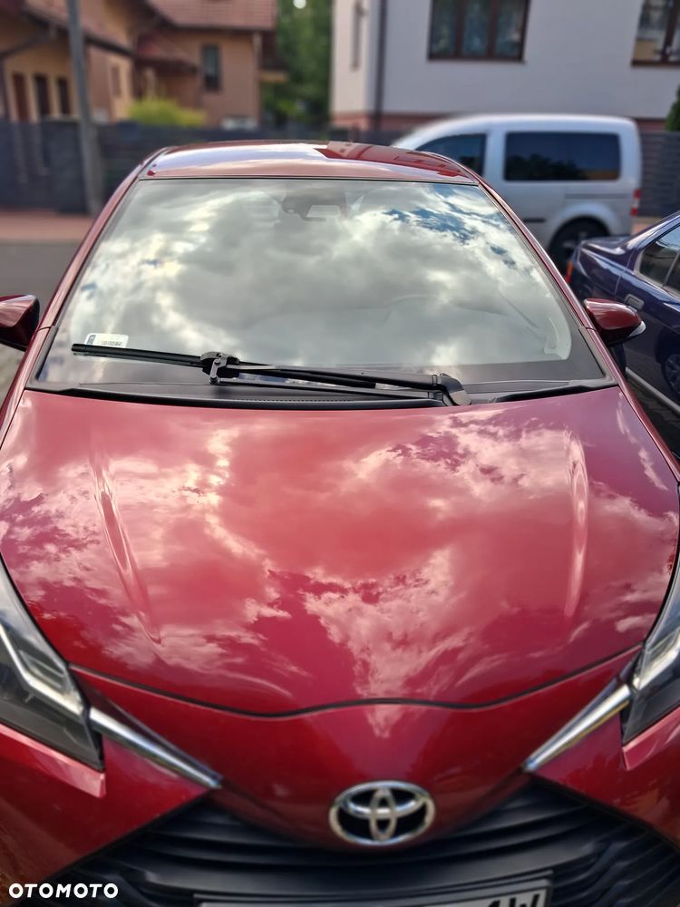 Toyota Yaris 1.5 Premium - 10