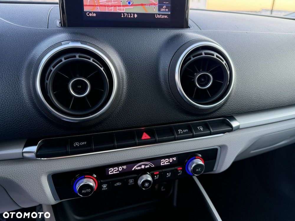 Audi A3 Sportback 1.6 TDI DPF Attraction - 28