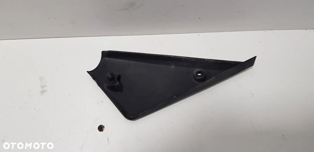 Suzuki Bandit GSF 600 Wypełnienie ramy prawe - 3