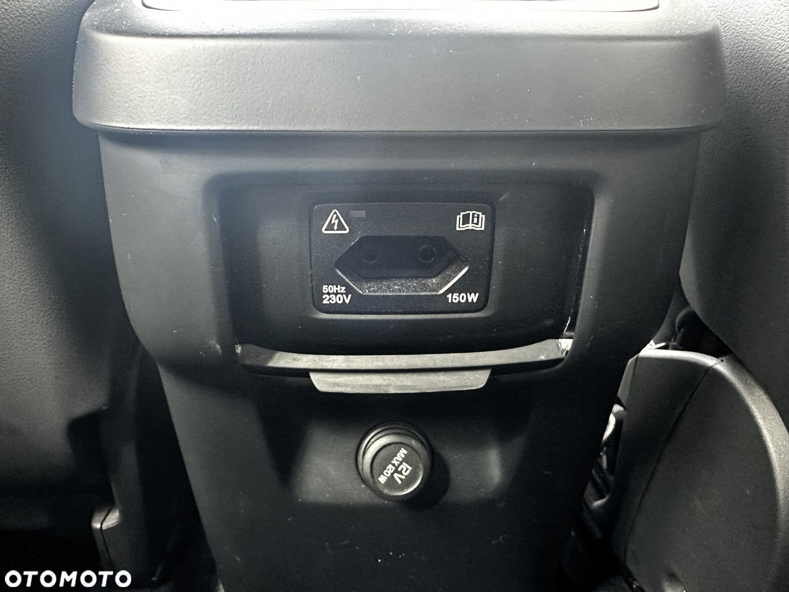 Volvo XC 90 - 19