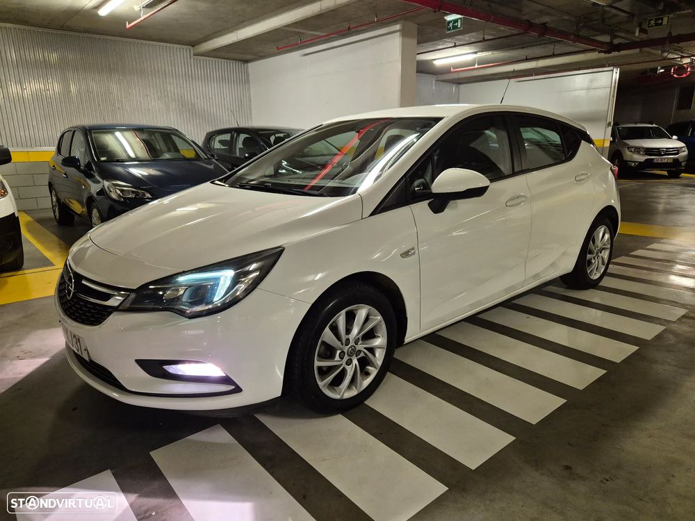 Opel Astra 1.0 Dynamic S/S - 1