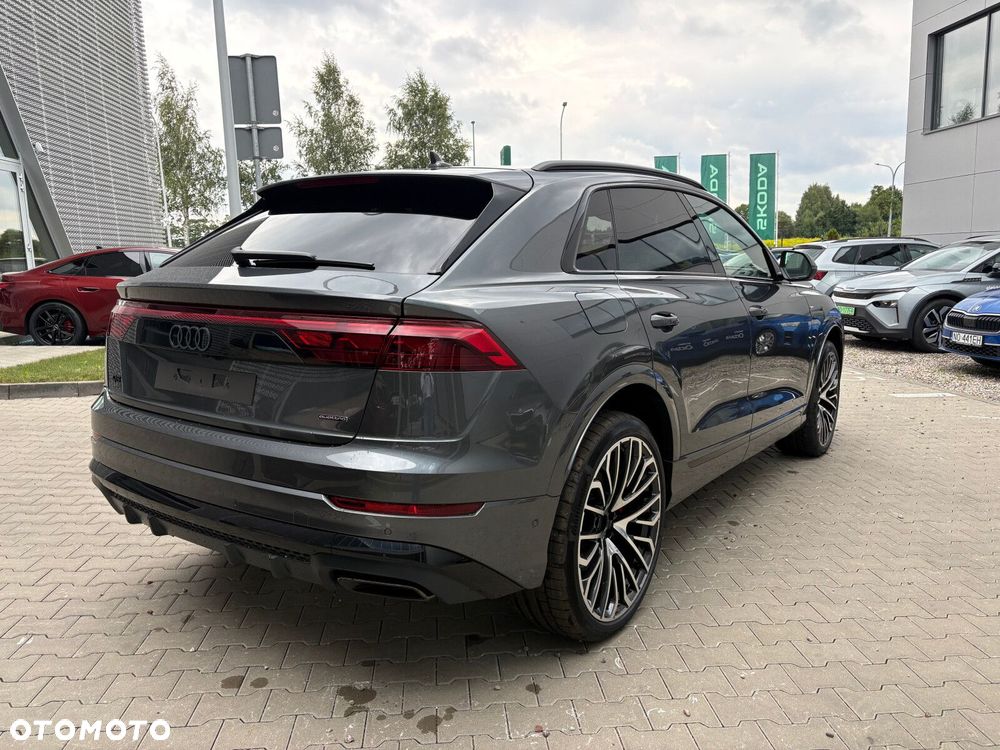 Audi Q8 - 7