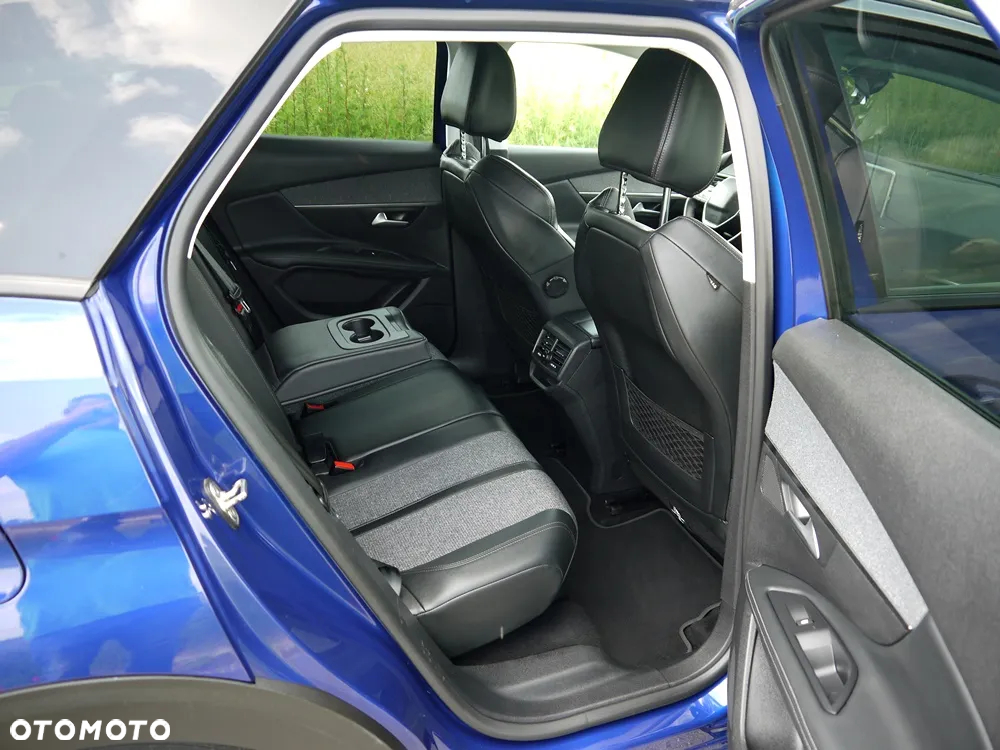 Peugeot 3008 PureTech 130 Stop & Start GPF Allure - 27