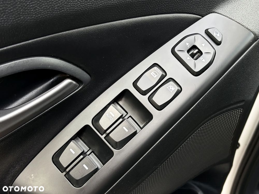 Hyundai ix35 1.7 CRDi Premium 2WD - 36