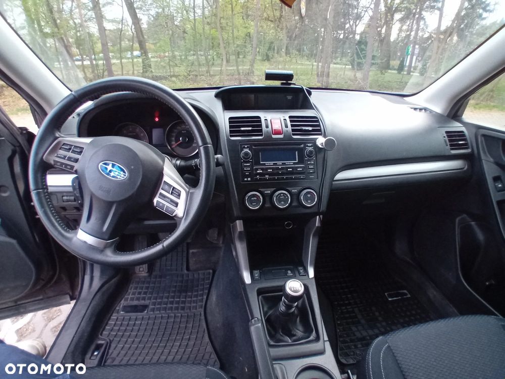 Subaru Forester 2.0i Exclusive - 16