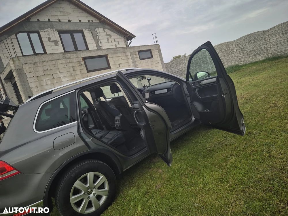 Volkswagen Touareg 3.0 V6 TDI SCR Blue Motion DPF Automatik Executive Edition - 11