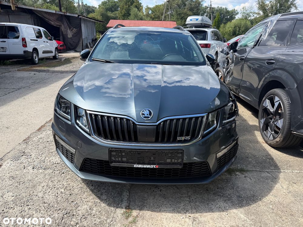 Skoda Octavia 2.0 TDI (Green tec) RS - 17