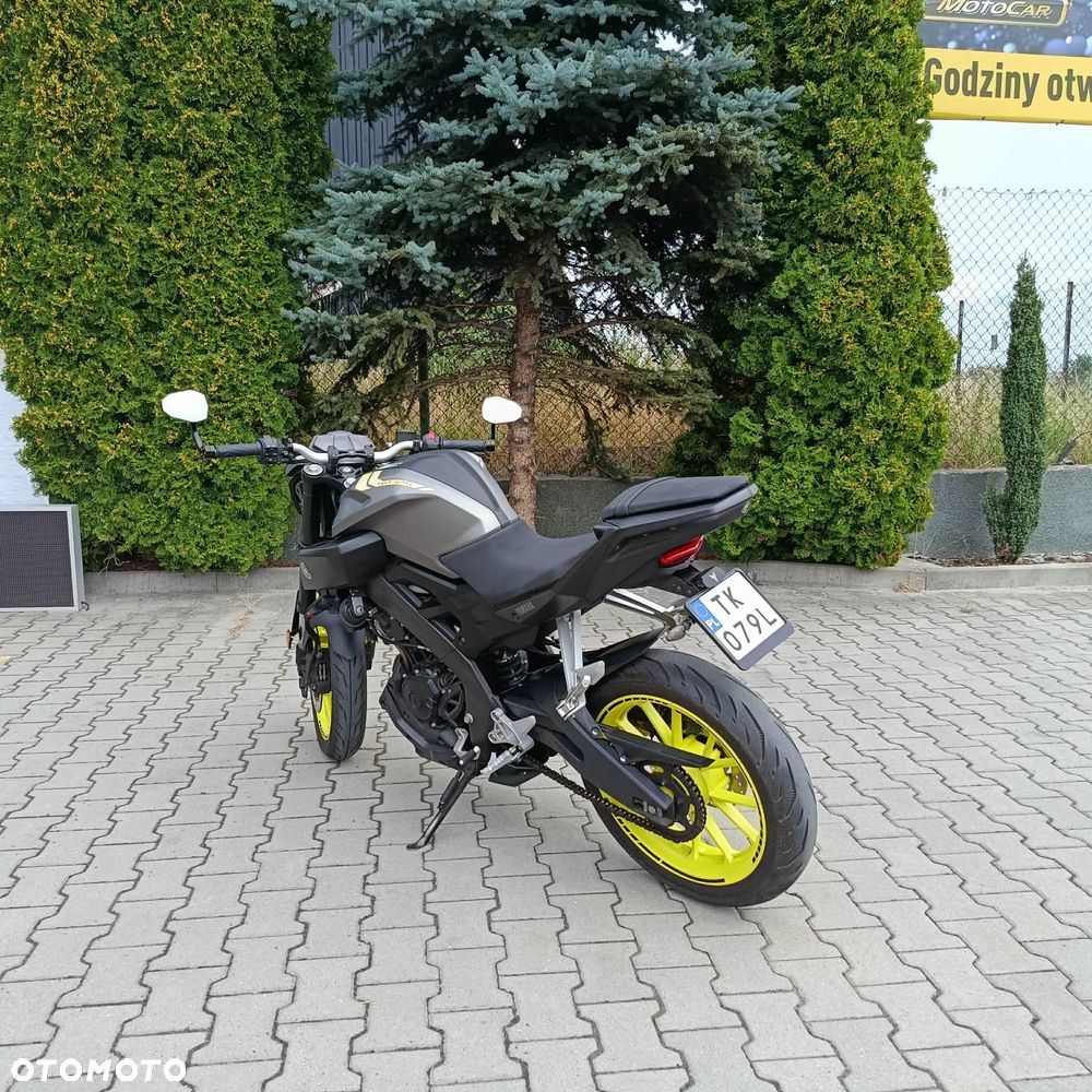 Yamaha MT - 2