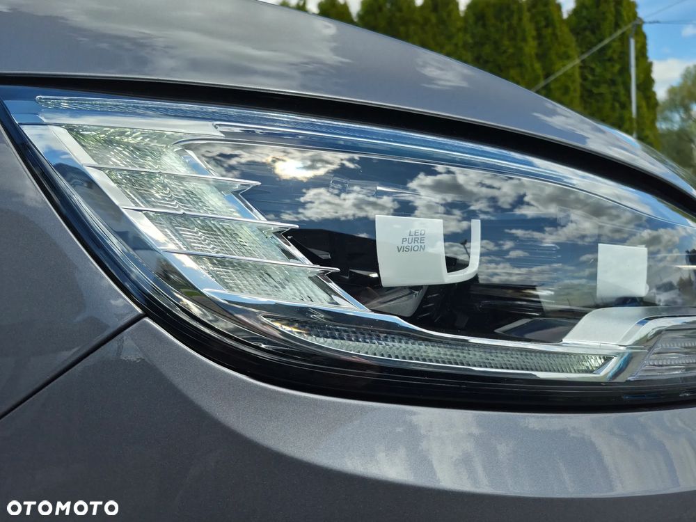 Renault Scenic TCe 140 GPF EDC BOSE EDITION - 12