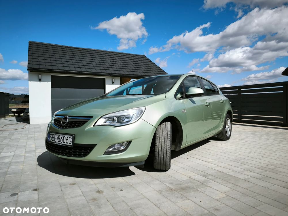 Opel Astra - 4