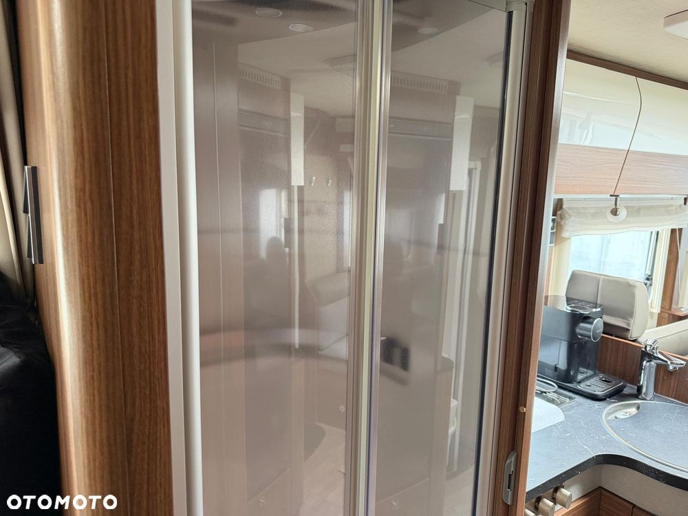 Hymer-Eriba B680MC - 17