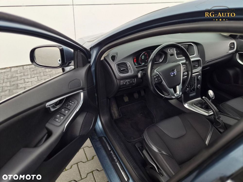 Volvo V40 - 39