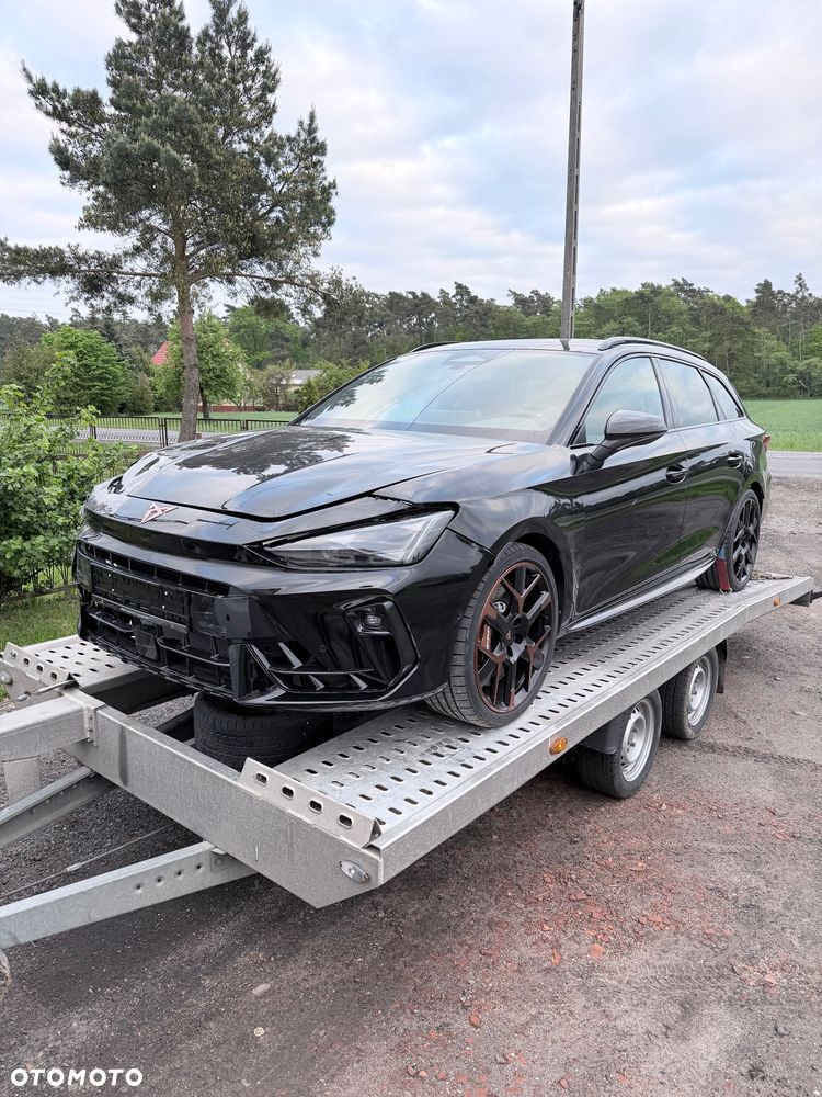 Cupra Leon Sportstourer 2.0 TSI 4Drive DSG VZ Extreme - 1