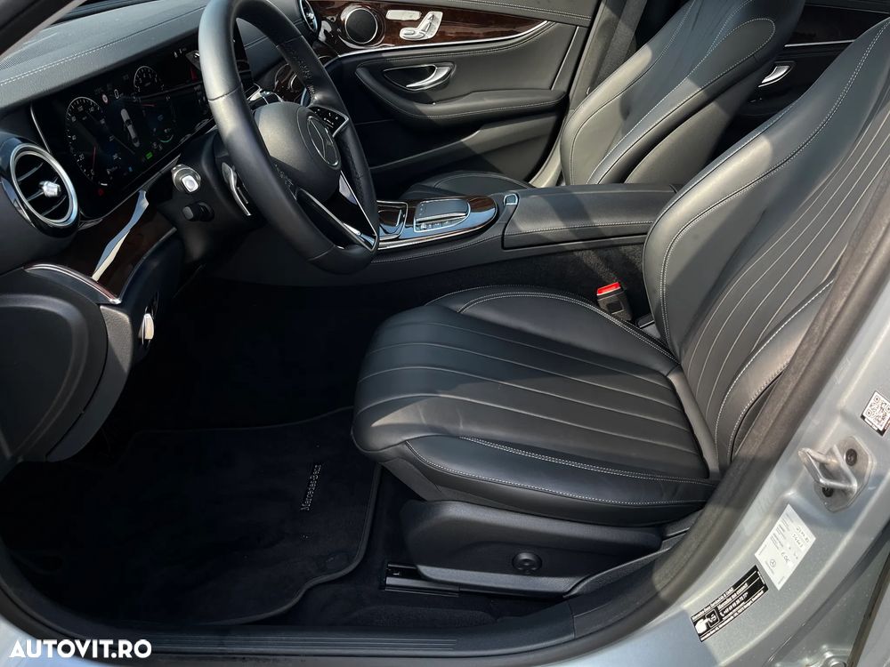 Mercedes-Benz E 300 9G-TRONIC - 11