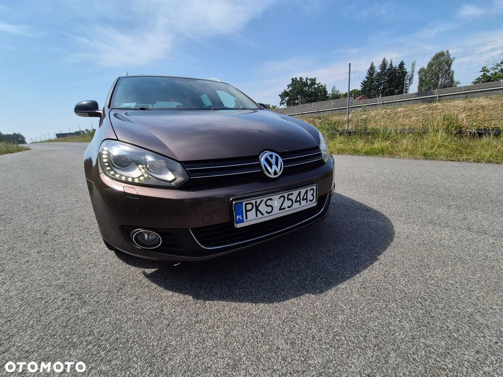 Volkswagen Golf - 1