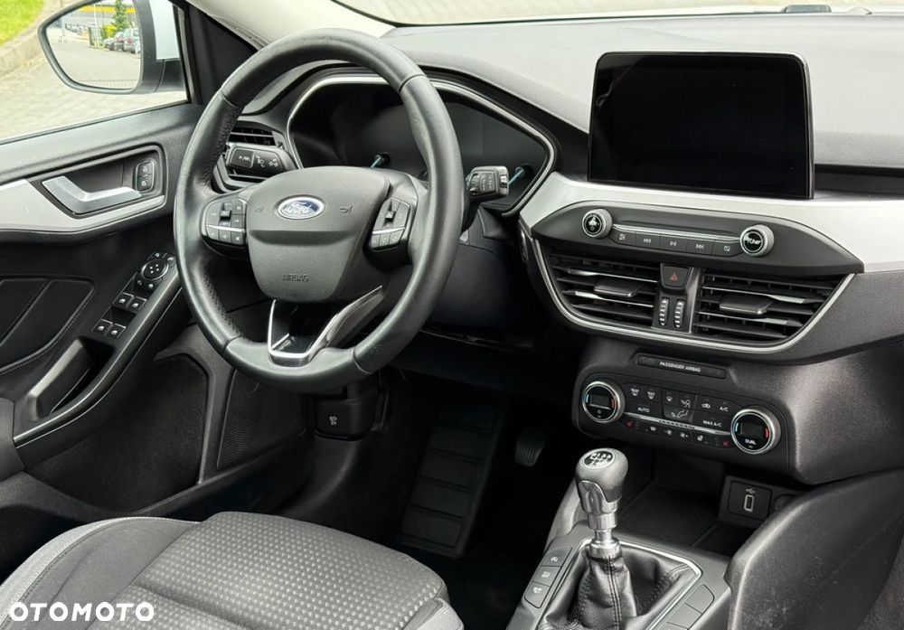 Ford Focus SW 1.5 EcoBlue S&S COOL&CONNECT - 27