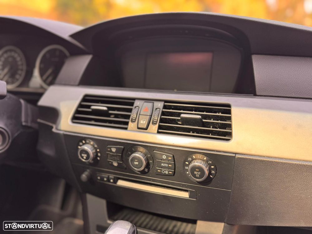 BMW 530 dA - 15