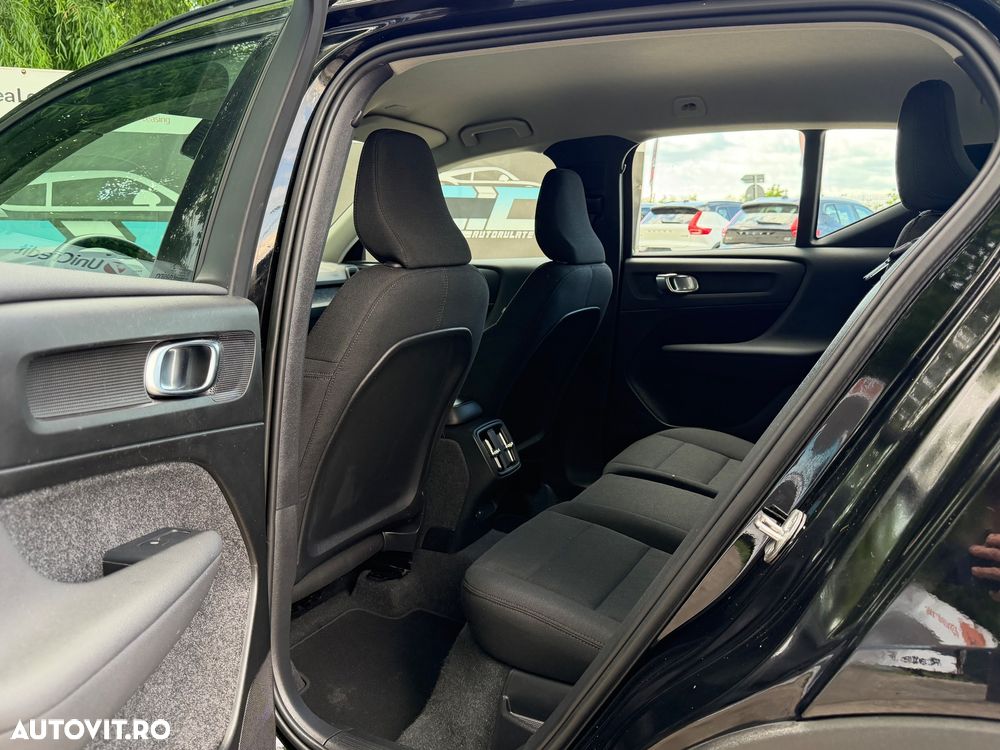 Volvo XC 40 B3 AT FWD MHEV Core - 15