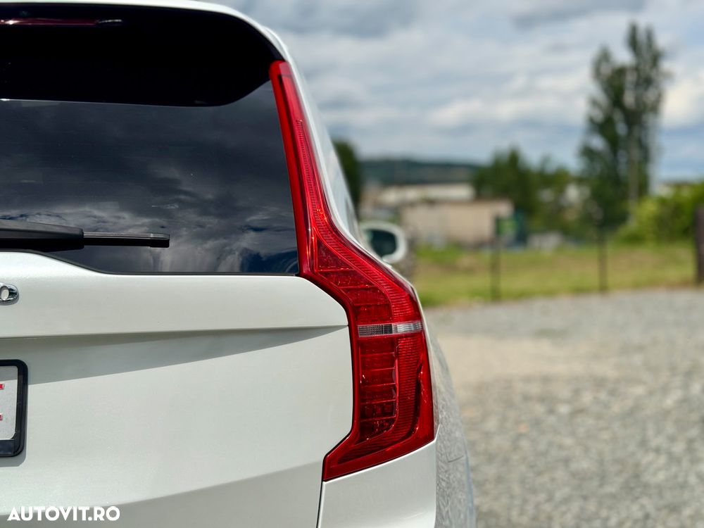 Volvo XC 90 T8 AWD Recharge Geartronic Inscription Edition - 16