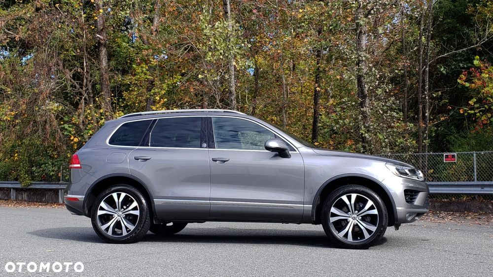 Volkswagen Touareg - 26