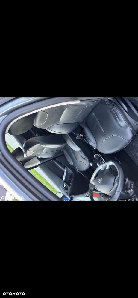 Citroën C3 Pure Tech (VTi) 82 Exclusive - 19