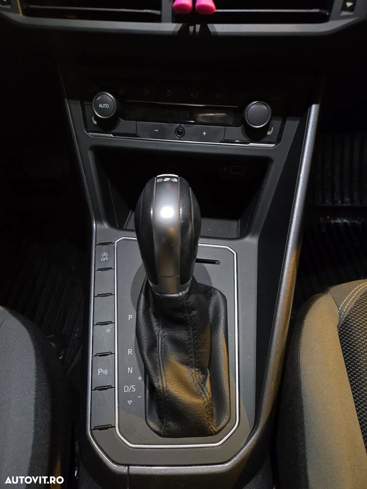 Volkswagen Polo - 14
