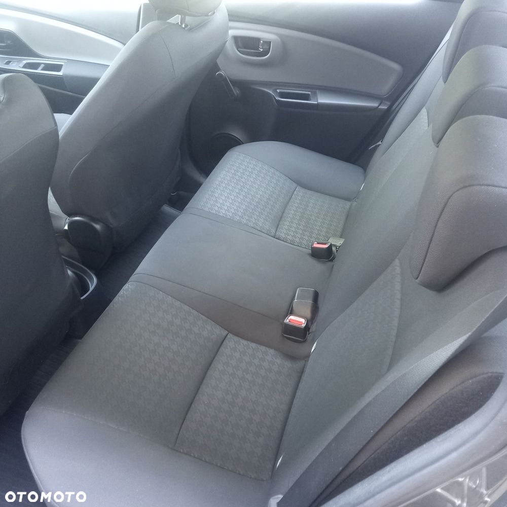 Toyota Yaris - 6