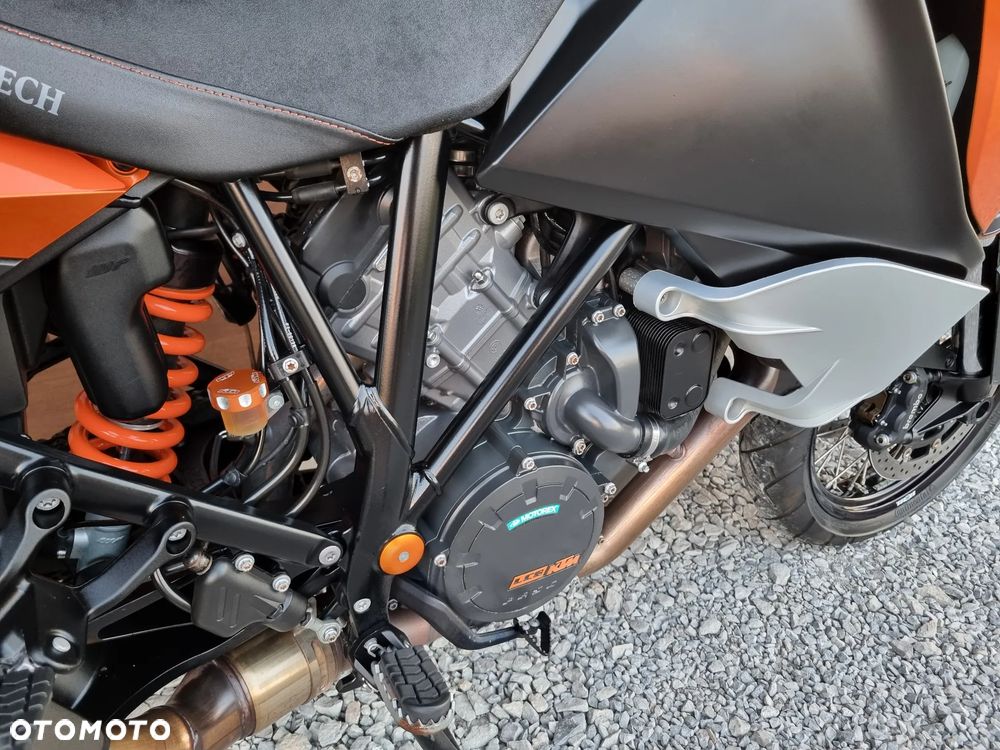 KTM Adventure - 17
