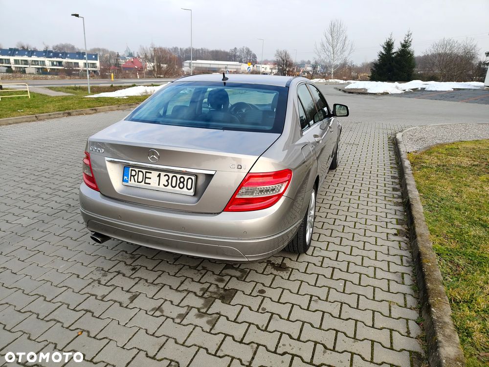 Mercedes-Benz Klasa C 220 CDI DPF Automatik Avantgarde - 3