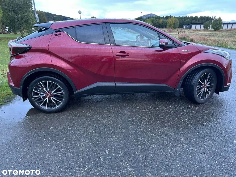 Toyota C-HR Lounge - 4