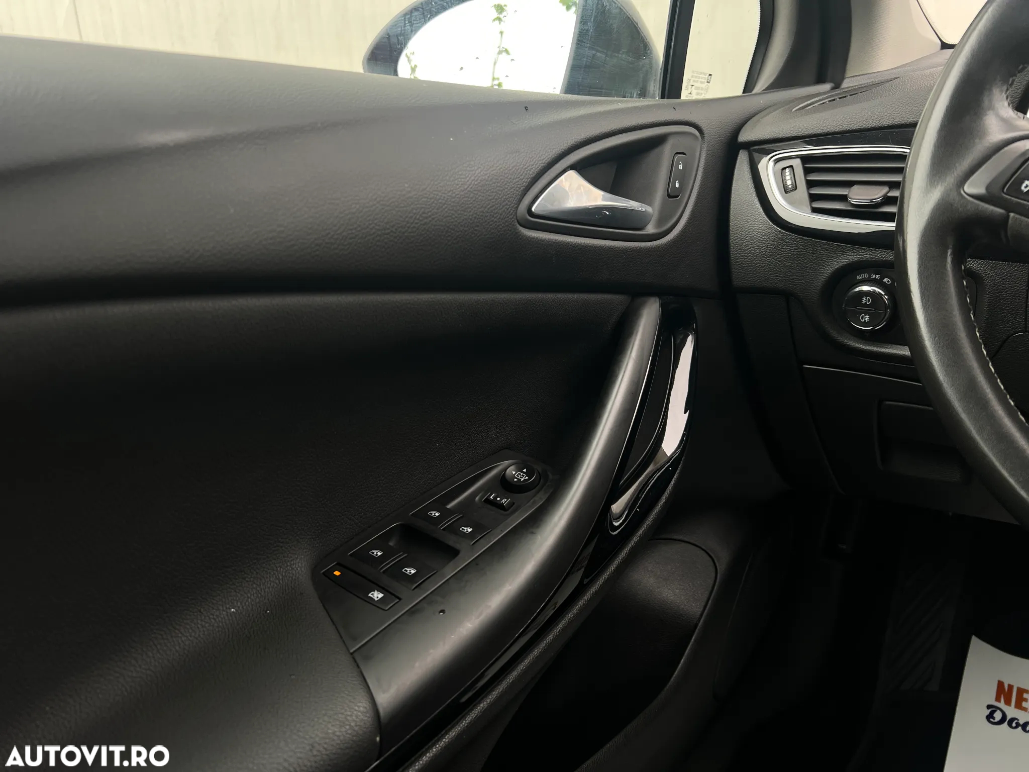 Opel Astra 1.5 D Start/Stop Automatik Business Elegance - 21