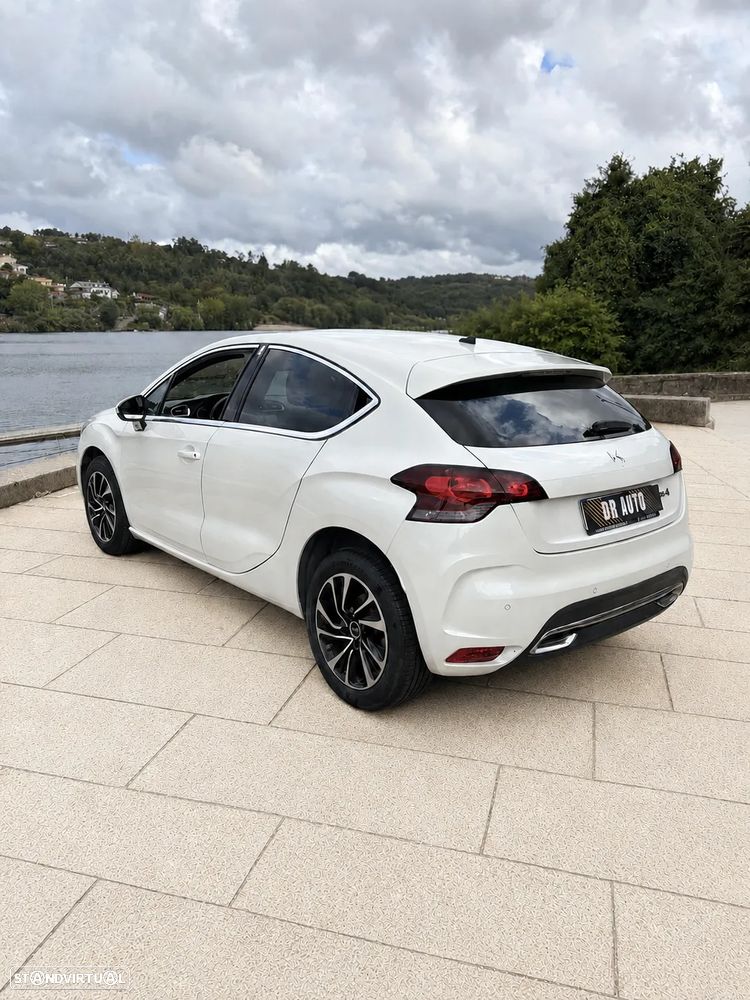 Citroën DS4 1.6 BlueHDi So Chic EAT6 - 4